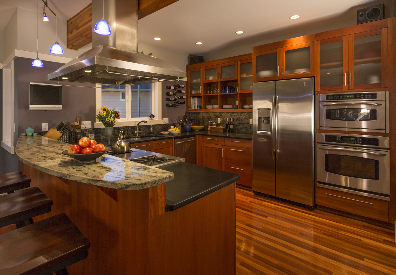 Clean kitchen